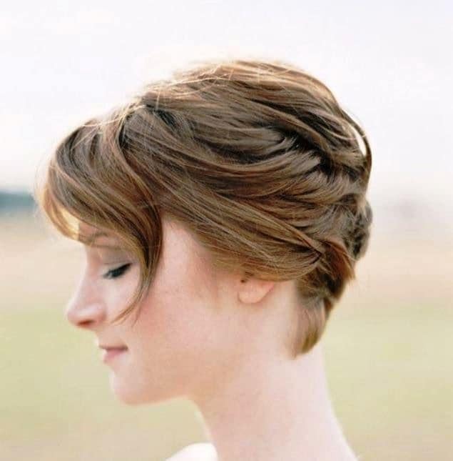 Простые и эффектные: вечерние прически на короткие волосы