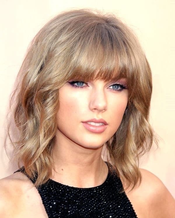 Простые и эффектные: вечерние прически на короткие волосы