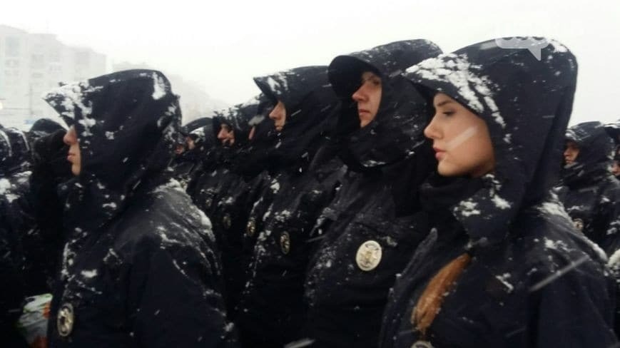 У Дніпропетровську з'явилася нова поліція: опубліковані фото