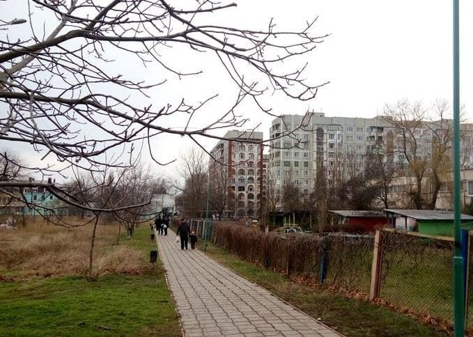Почти угробили: жители аннексированной Россией Керчи пожаловались на состояние города. Фотофакт