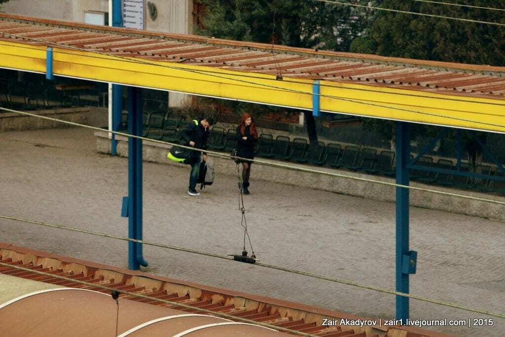 На двоих: блогер показал пустующий вокзал оккупированного Симферополя