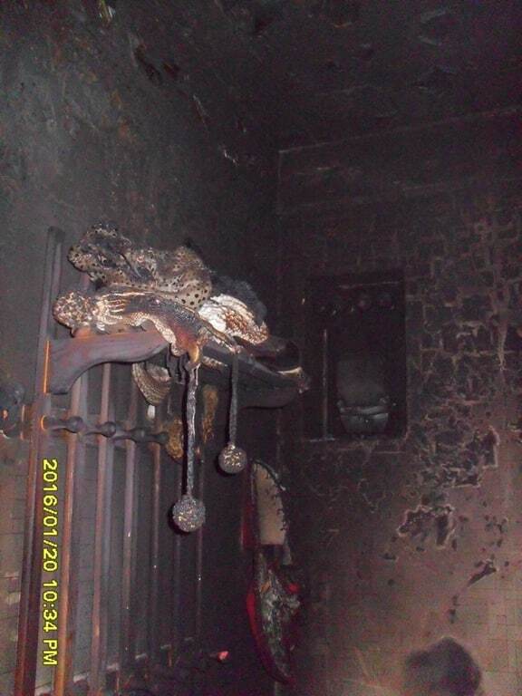 Загорелась елка: в киевской квартире произошел пожар