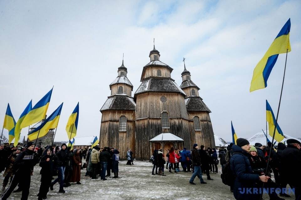 Живая карта и рекордный флаг: как Украина отпраздновала День Соборности. Опубликованы фото и видео