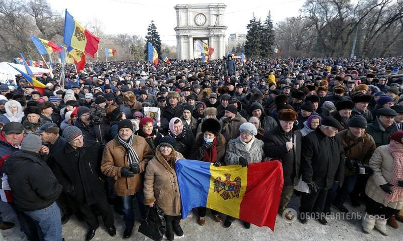 Молдавська опозиція висунула владі ультиматум: фоторепортаж і відео