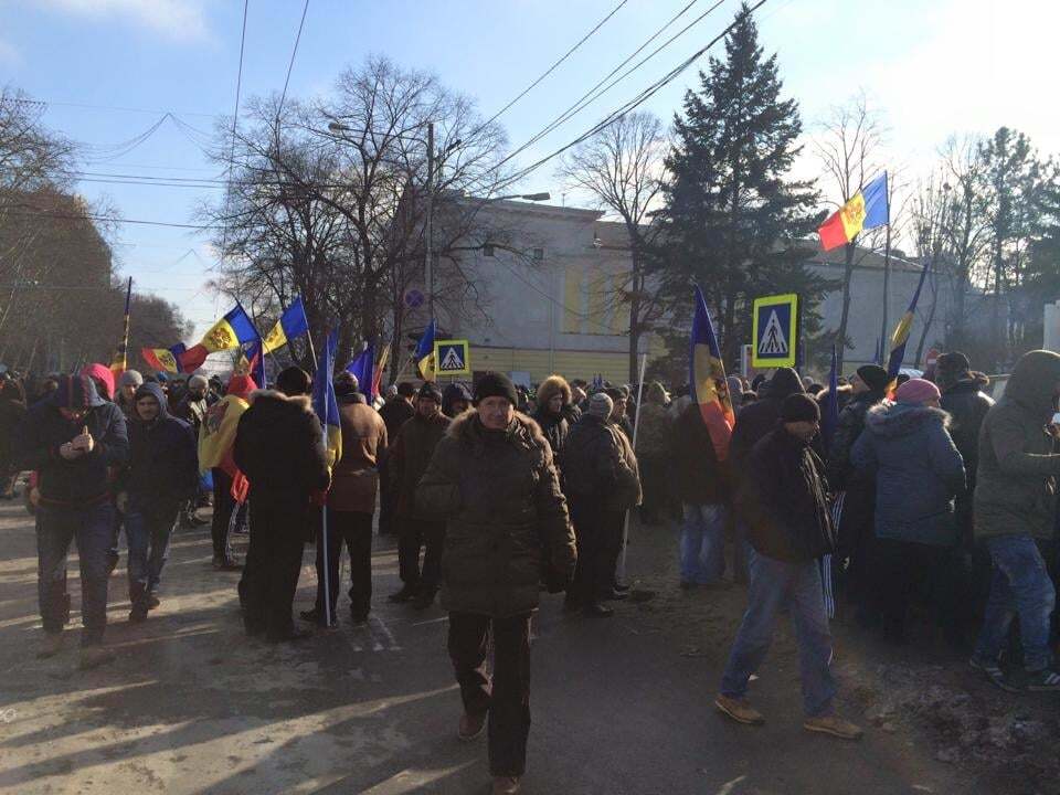 Молдавский "Майдан". Болезни роста