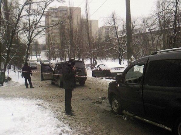 Кривава ДТП: у Києві водій напав з ножем на жінку
