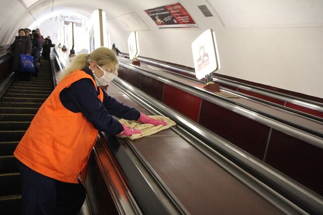 Грипп-2016: в киевском метро усилили профилактику