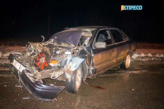 В Киеве пьяный водитель Ford протаранил маршрутку