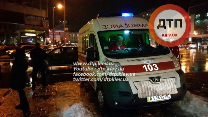 В Киеве таксист сбил 7-летнего ребенка и скрылся