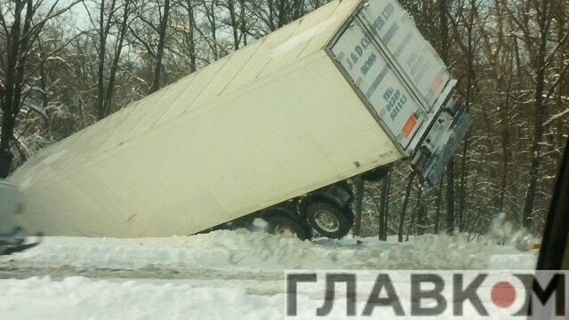 На трассе Киев-Одесса масштабное ДТП: СМИ сообщают о жертвах