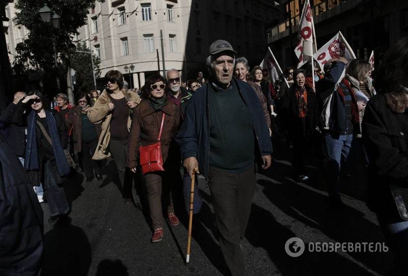 Протесты в Греции: полиция применила слезоточивый газ против демонстрантов. Опубликованы фото