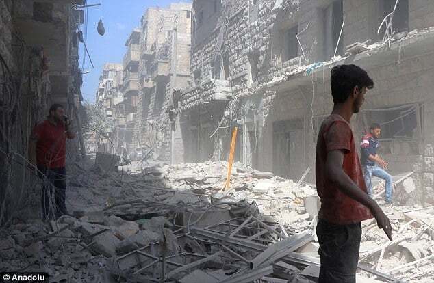 Покалічені діти і зруйноване місто: в Алеппо за два дні загинуло 145 осіб