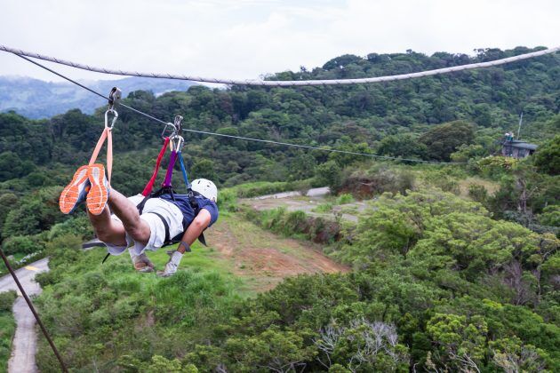 Куда поехать отдыхать: зиплайн над джунглями в Коста-Рике
