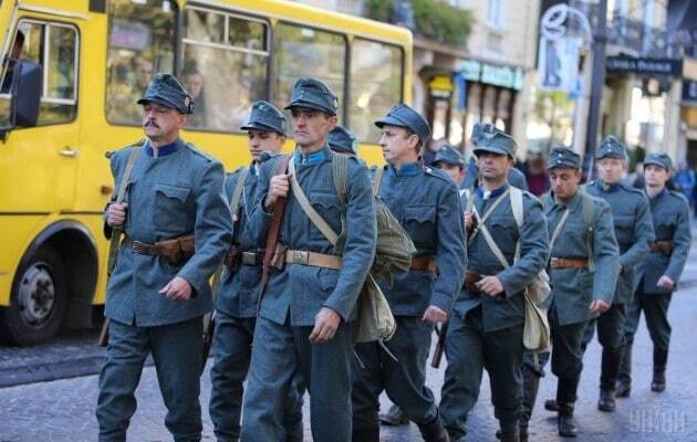 Тысячелетие государственности: по Львову прошли маршем защитники Руси