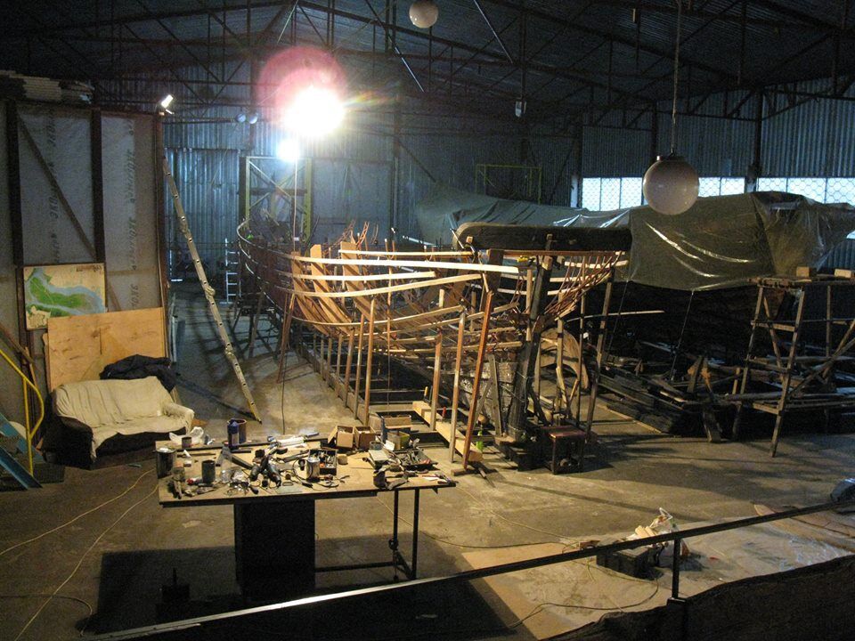 На Хортиці відновили унікальні козацькі кораблі часів Запорозької Січі - фото