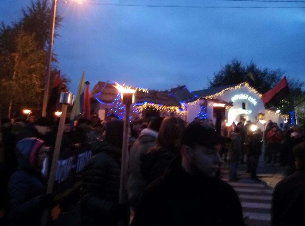 "Марш нації": у Києві відбулася смолоскипна хода
