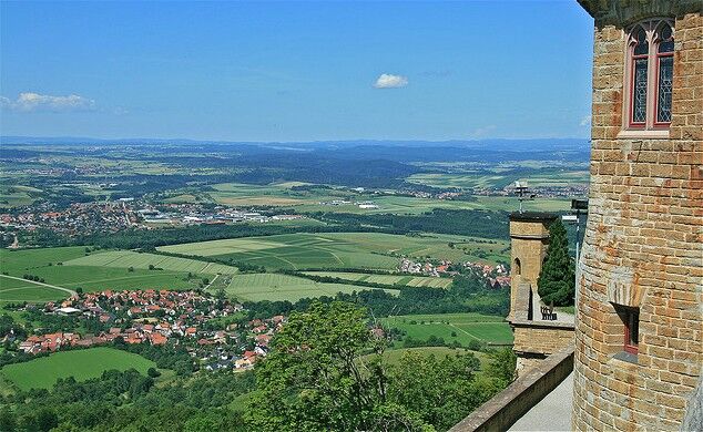 Замок Гогенцоллерн: приголомшливий зразок архітектури Німеччини - фото