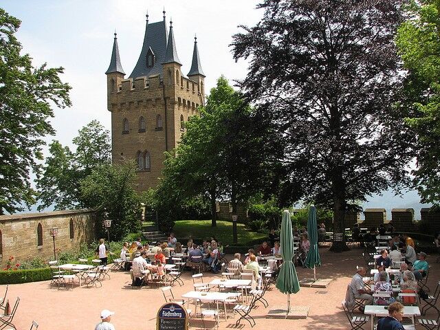 Замок Гогенцоллерн: приголомшливий зразок архітектури Німеччини - фото