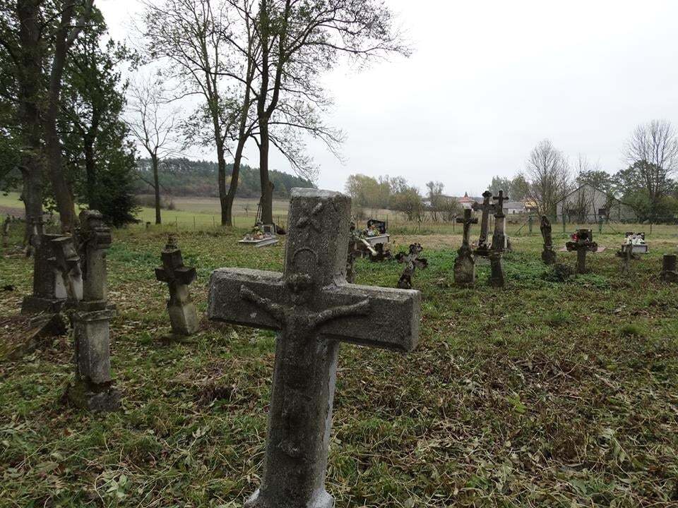 Нет нашего согласия: поляки извинились за осквернение украинских мест памяти