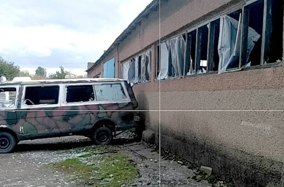 У дію пішла артилерія: терористи "ДНР" посилили обстріли житлових районів Мар'їнки
