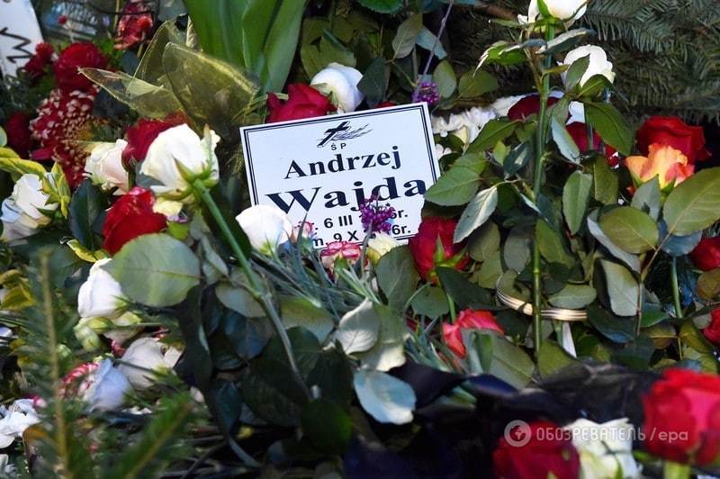 "Польща, яку ми знаємо": в Кракові поховали відомого режисера Анджея Вайду