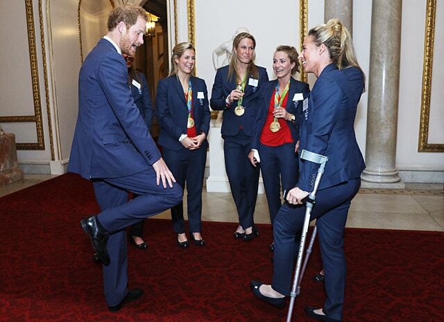 Кейт Миддлтон сияла от счастья на встрече в Букингемском дворце