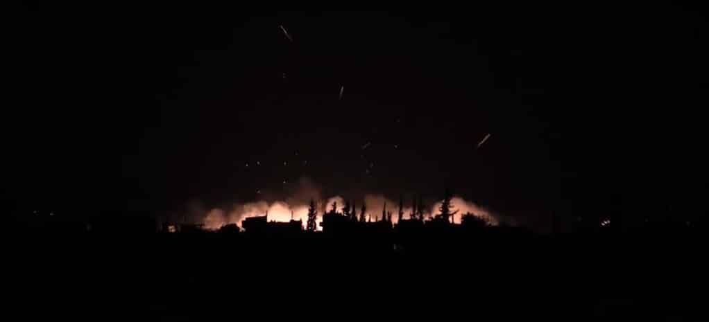 Сирийский конфликт: в сети показали последствия нового обстрела зажигательными бомбами. Опубликованы фото, видео