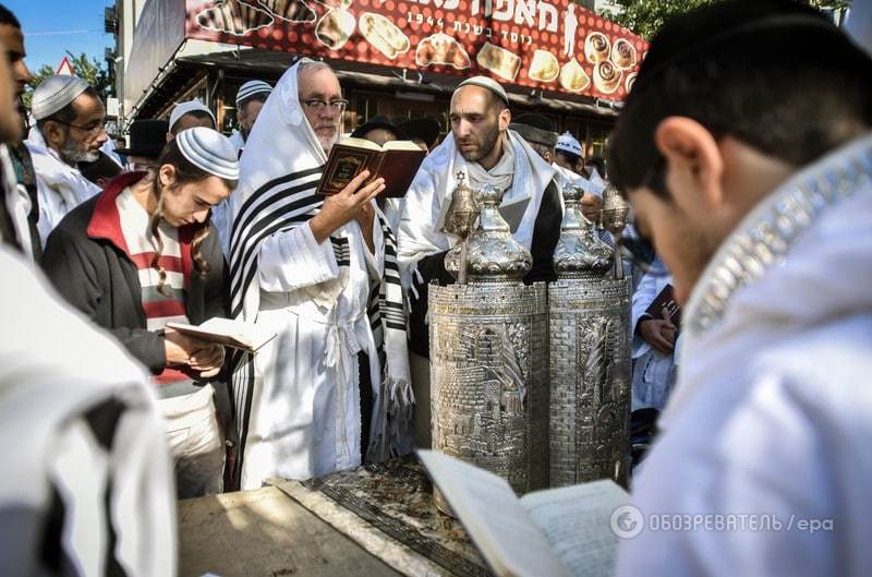 В Умані паломники-хасиди святкують іудейський Новий рік