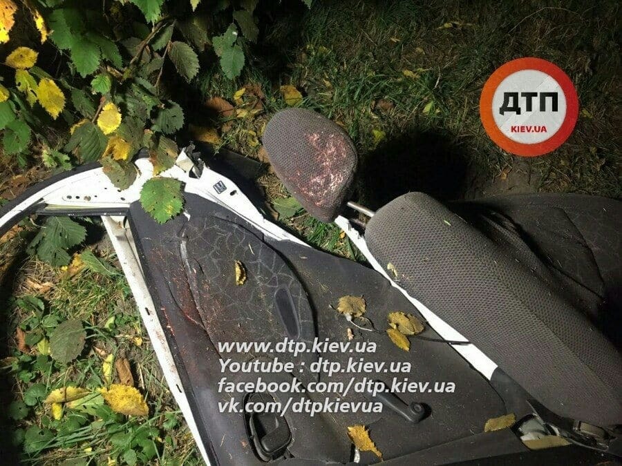 В Киеве произошло жуткое смертельное ДТП: четверо погибших. Опубликованы фото 18+