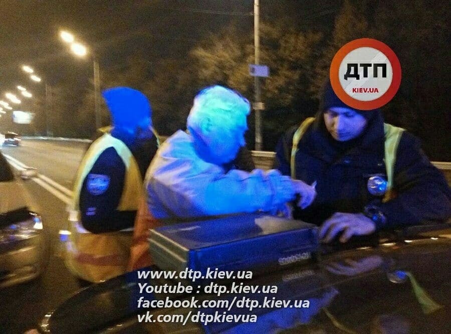 В Киеве пьяный мужчина устроил ДТП с погоней, сбив второго водителя