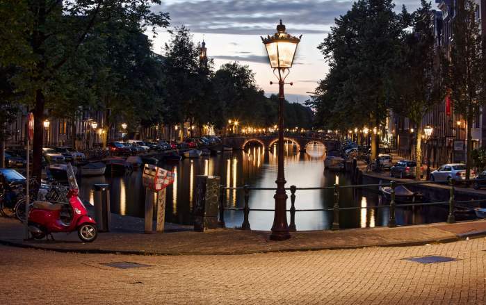 Ночи напролёт: топ-5 тусовочных городов Европы