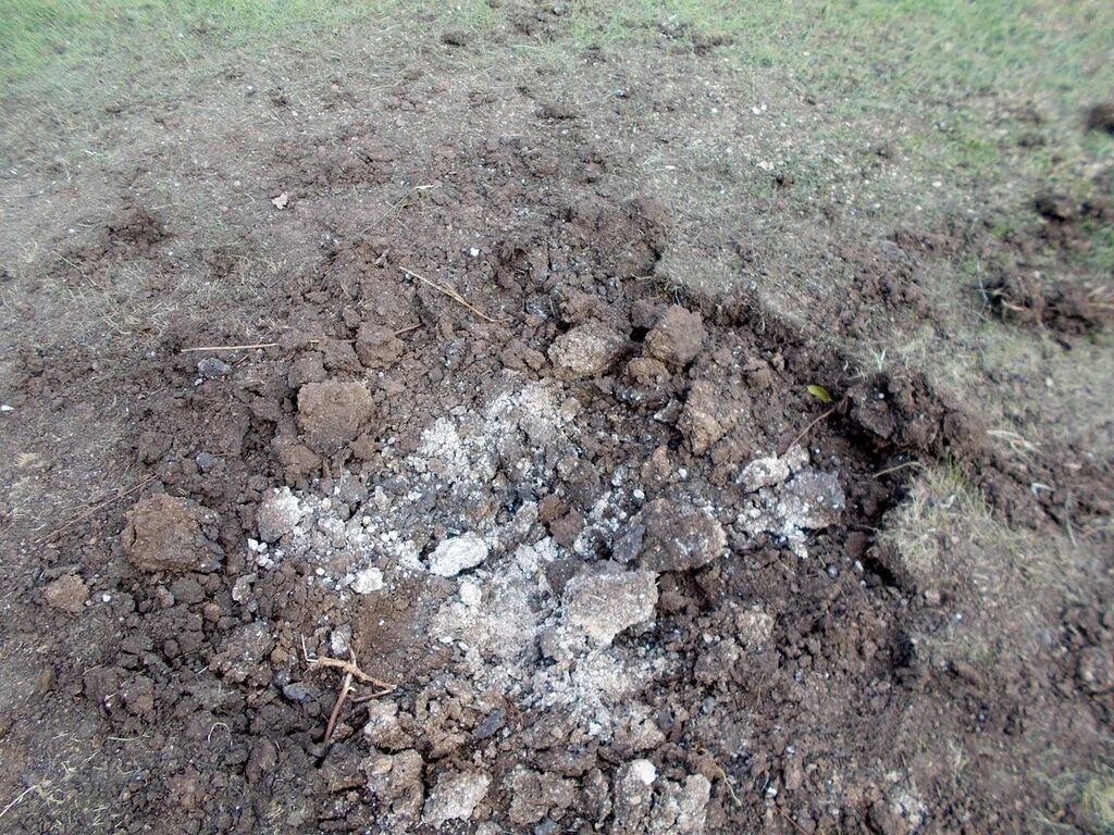 Террористы "ДНР" из минометов обстреляли кладбище