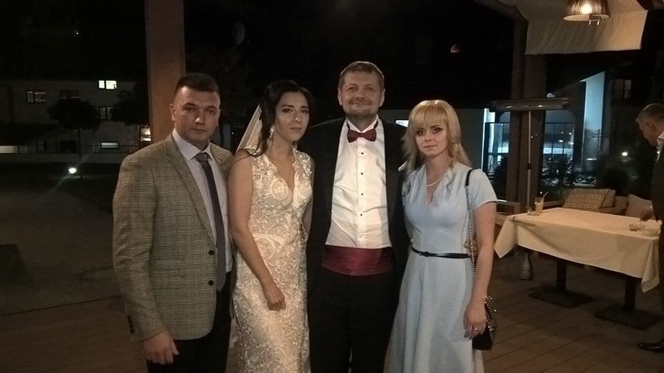 Душевно и по-семейному: СМИ узнали, где проходила свадьба Мосийчука