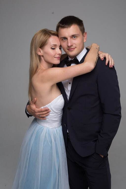 Зірка "Х-Фактора" Аїда Ніколайчук вийшла заміж за 22-річного рейсера