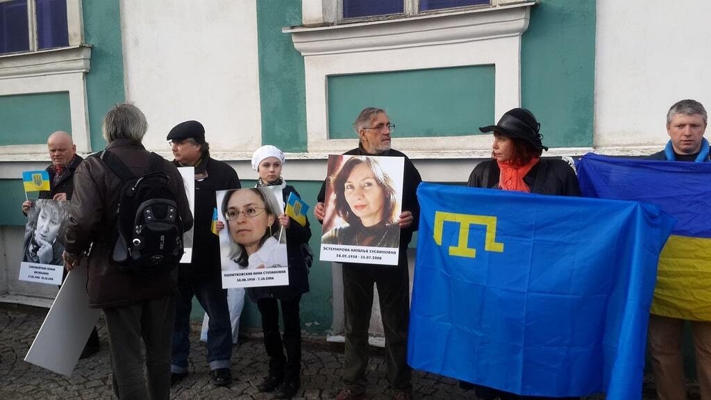 Кричали "Слава Украине": в Питере прошел Марш против ненависти. Фоторепортаж