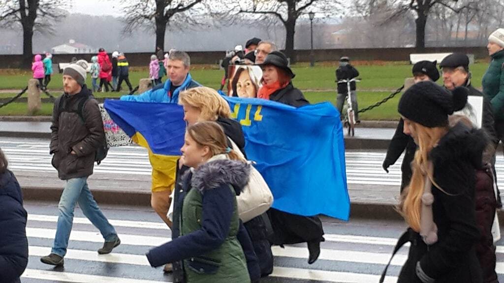 Кричали "Слава Украине": в Питере прошел Марш против ненависти. Фоторепортаж