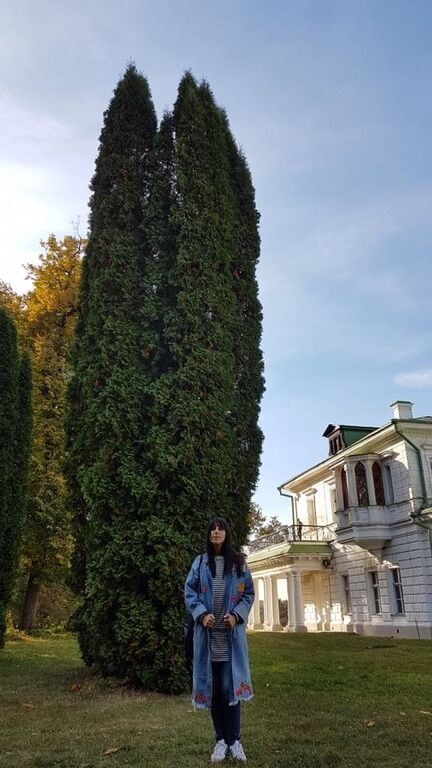 Золотая осень: Джамала провела теплый уик-энд во дворцах Чернигова