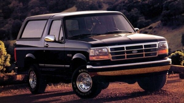 Ford возобновит выпуск внедорожника Bronco: фото