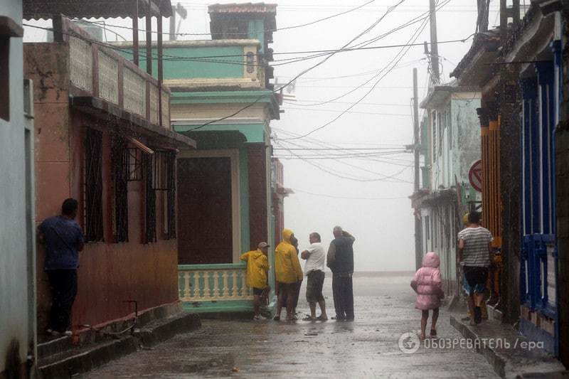 Гаїті накрив потужний ураган: частина країни відрізана від цивілізації