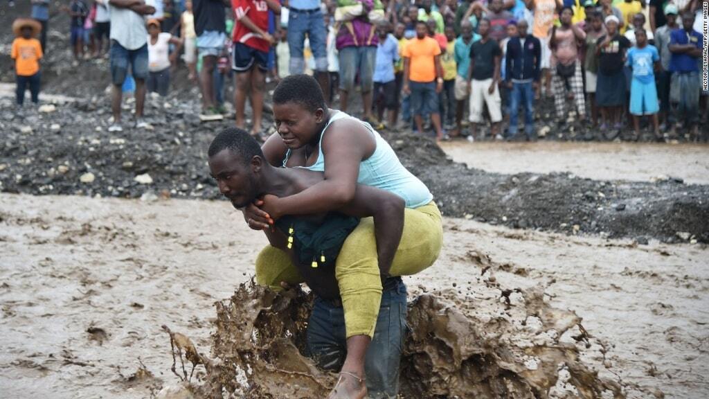 Ситуація катастрофічна: буря десятиліття забрала життя понад 100 осіб на Гаїті