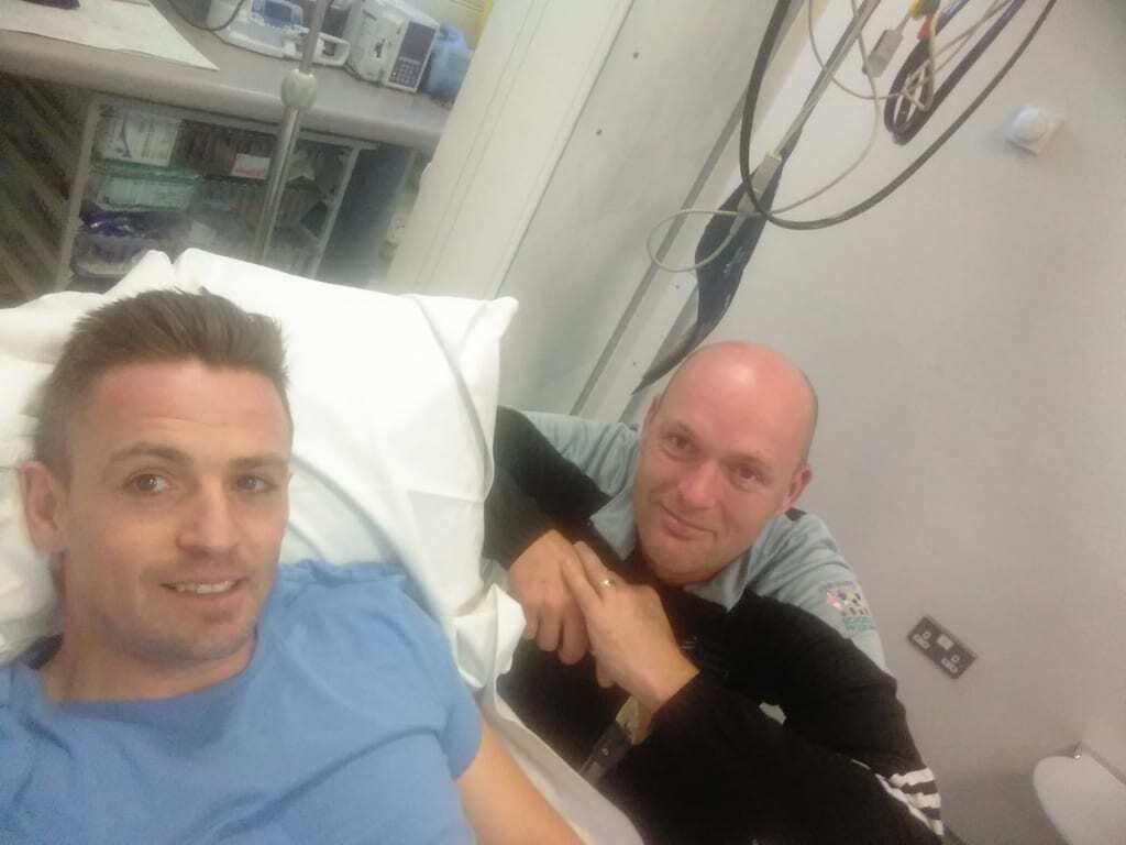 Ирландскому футболисту оторвало палец во время неудачного прыжка: фотографии не для слабонервных