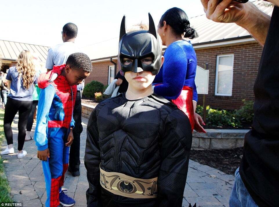 Прощання з Бетменом: 6-річного хлопчика поховали в костюмі супергероя