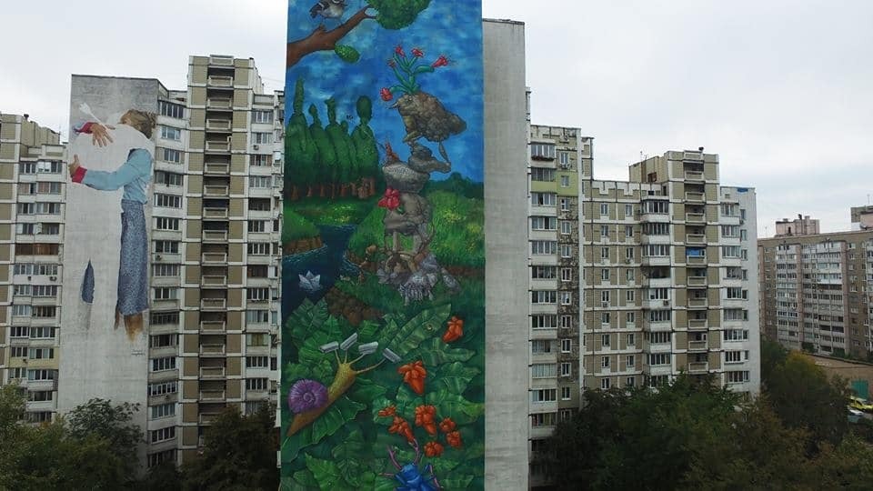В Киеве нарисовали сюрреалистичный мурал с Шевченко: опубликованы фото