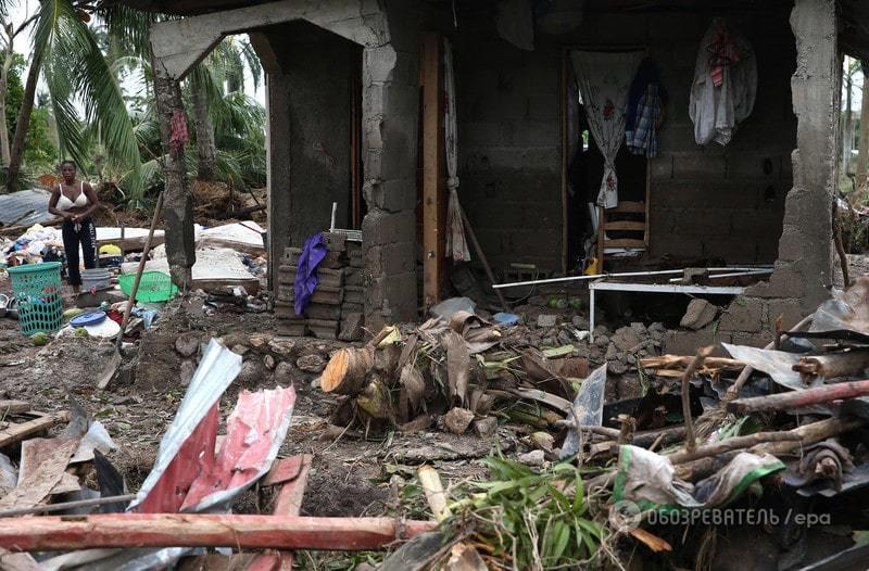 Жертвами урагана "Мэтью" на Гаити стали уже 877 человек