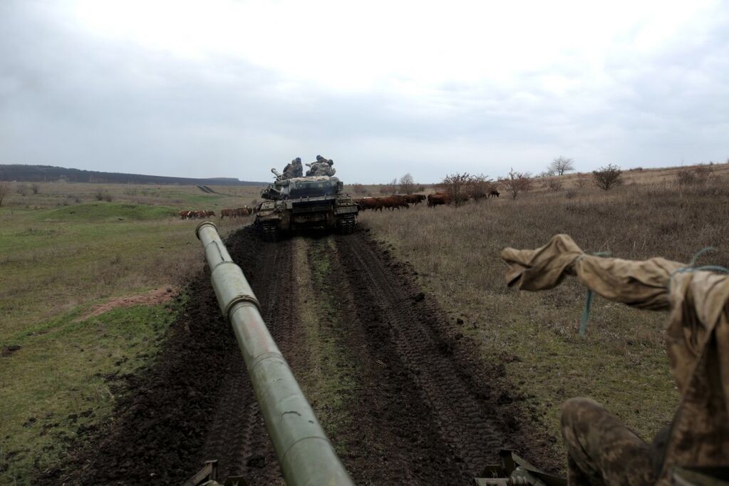 Не дают заржаветь: украинские воины показали, как тренируют "стальных монстров". Фотофакт