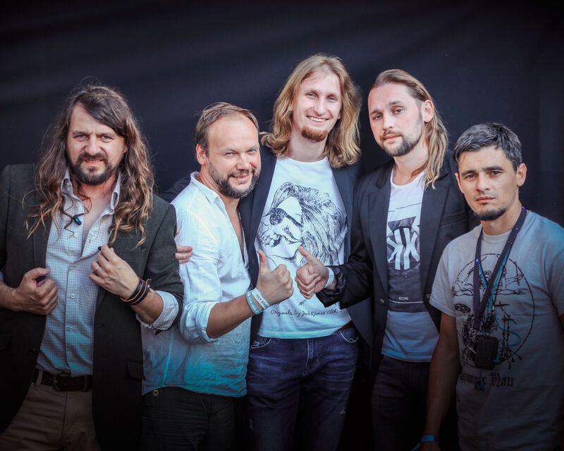 Група Rock-H зробила зухвалу пропозицію Каті Осадчій