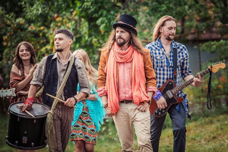 Група Rock-H зробила зухвалу пропозицію Каті Осадчій