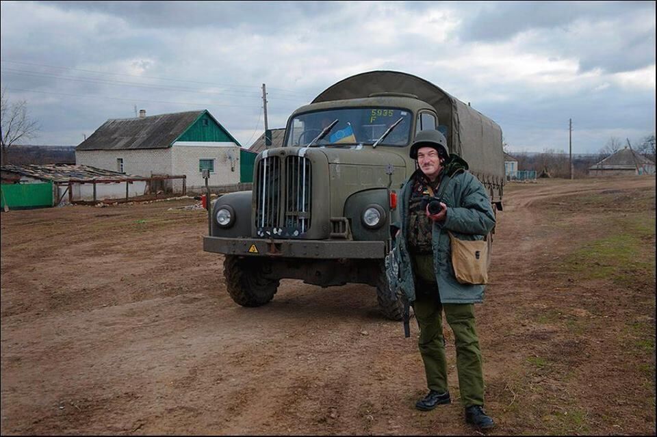 Запад "помогает": в зоне АТО нашли раритетные швейцарские грузовики на службе ВСУ