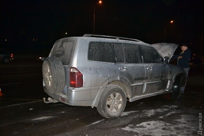 В Одессе в машину "автомайдановца" бросили "коктейль Молотова". Опубликованы фото