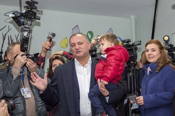 Не хватило бюллетеней: в Молдове завершились президентские выборы